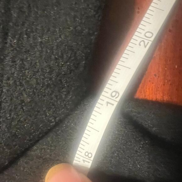 Vintage Saks Fifth Avenue Women's Sz 12 Blazer Black Feels like Wool Old Money - Picture 13 of 16